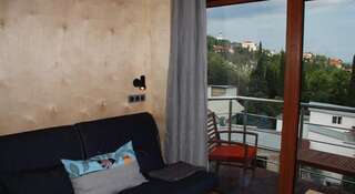 Апартаменты Simeiz apartment Симеиз Номер-студио с балконом-13